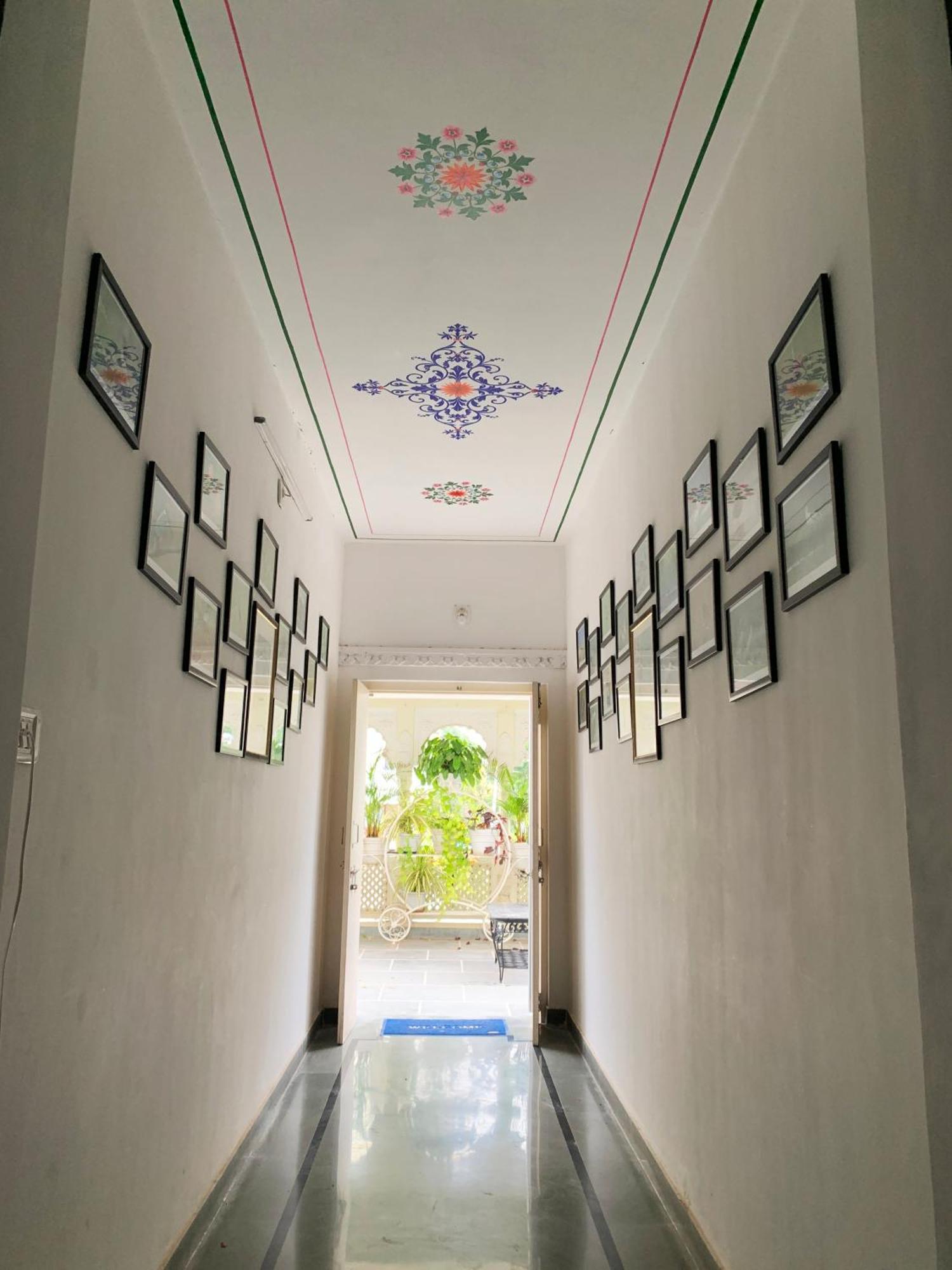 Gadh Ganesh Homestay Udaipur Exterior foto